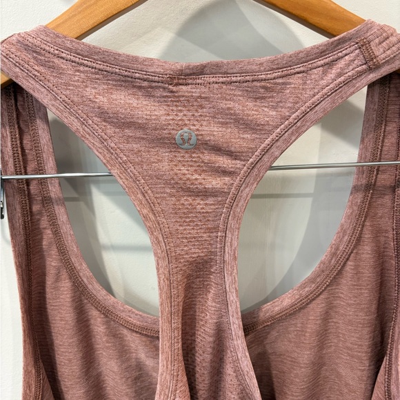 Lululemon Swiftly Tech Racerback Tank Size 18 - Picture 3 of 5